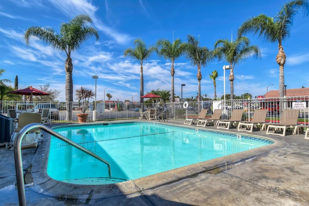 Motel 6-Stanton, CA Image 6