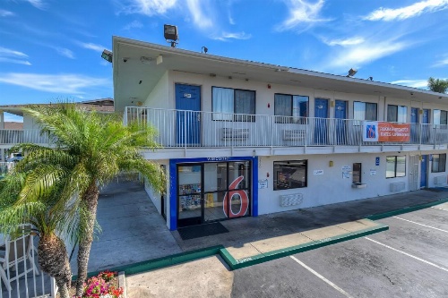 Motel 6-Stanton, CA image 14